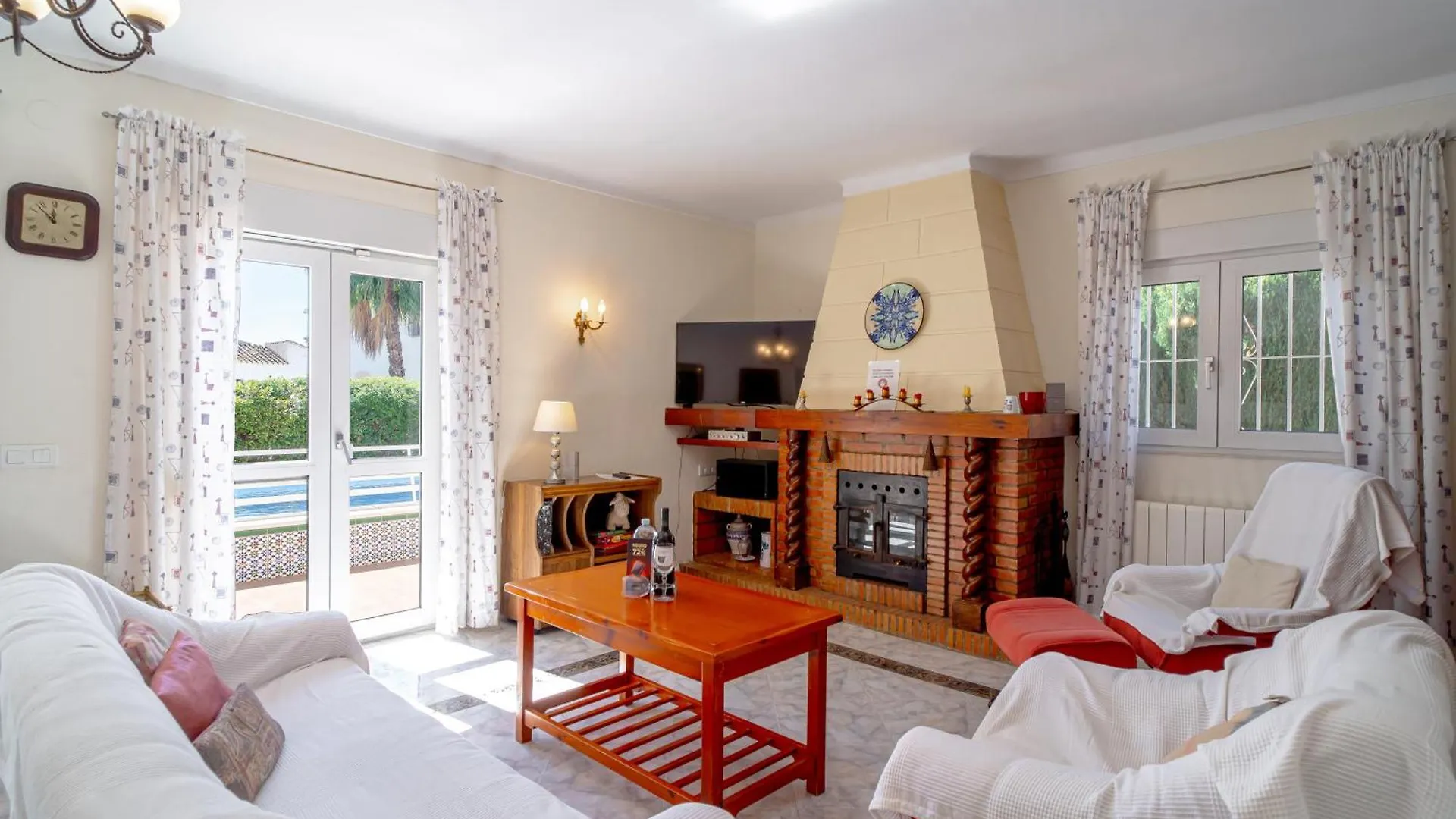Villa Sevilla Casasol Nerja